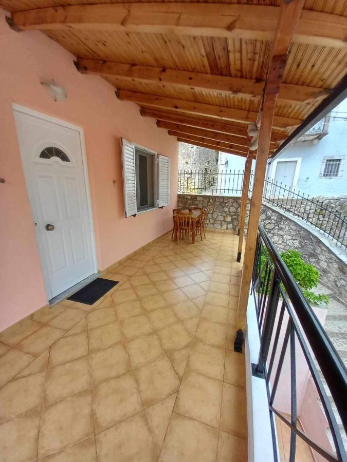 Gkoros House Old Town Villa Himara Kültér fotó